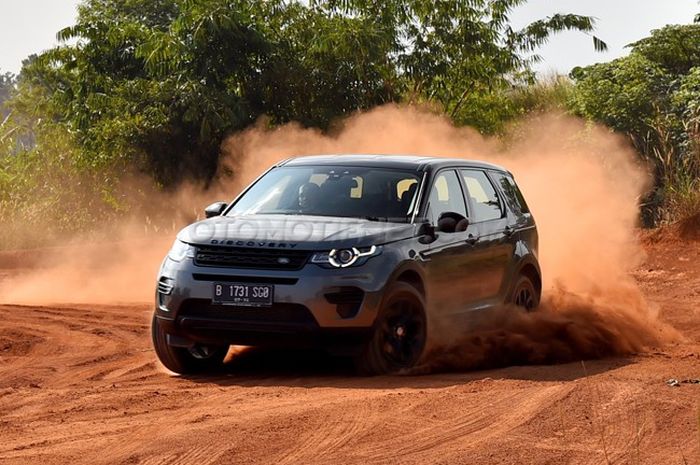 Test drive Land Rover Discovery Sport 2.2L SD4