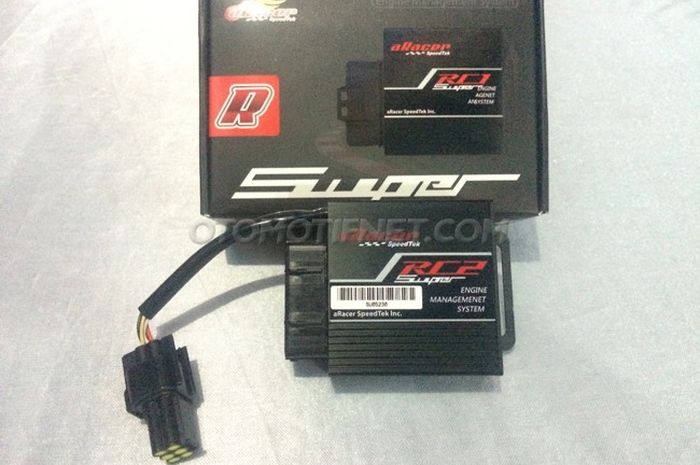 Fitur aRacer RC Super Punya Fitur Baru