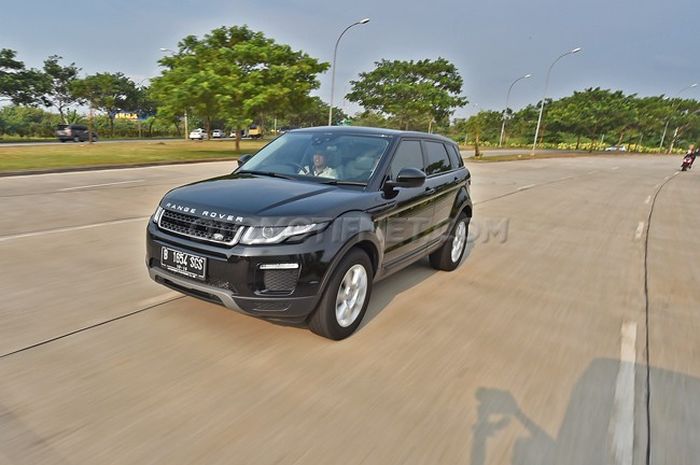 Test Drive Land Rover Range Rover Evoque2.0 SI4 SE Plus