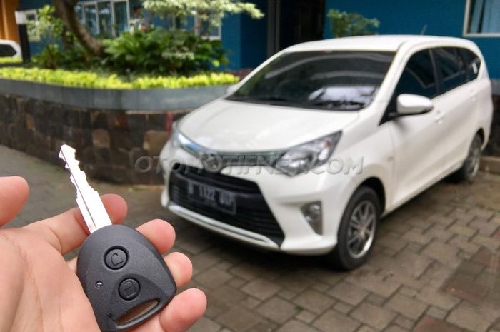 Remote kunci Toyota Calya dilengkapi oleh fitur Panic Mode, ini cara mengaktifkannya.