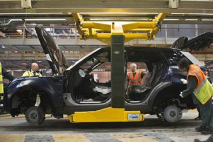 Kenapa Jaguar Land Rover Ragu Punya Pabrik Perakitan Di Meksiko?