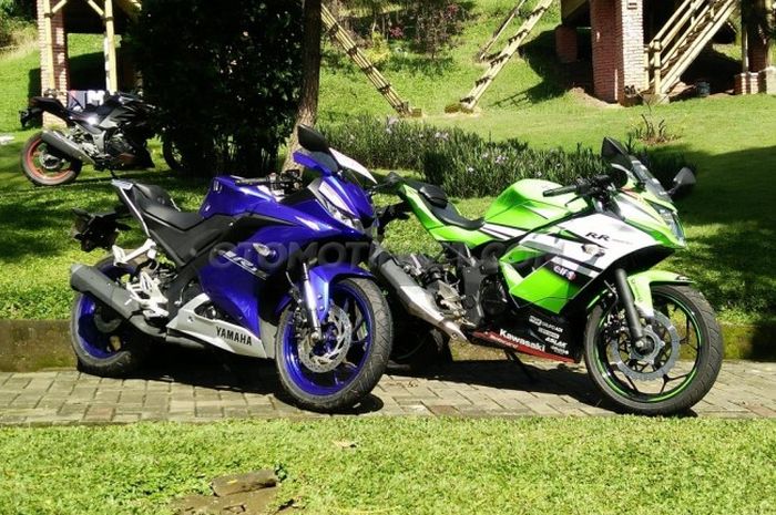 All New Yamaha R15 dan Kawasaki Ninja 250 RR Mono