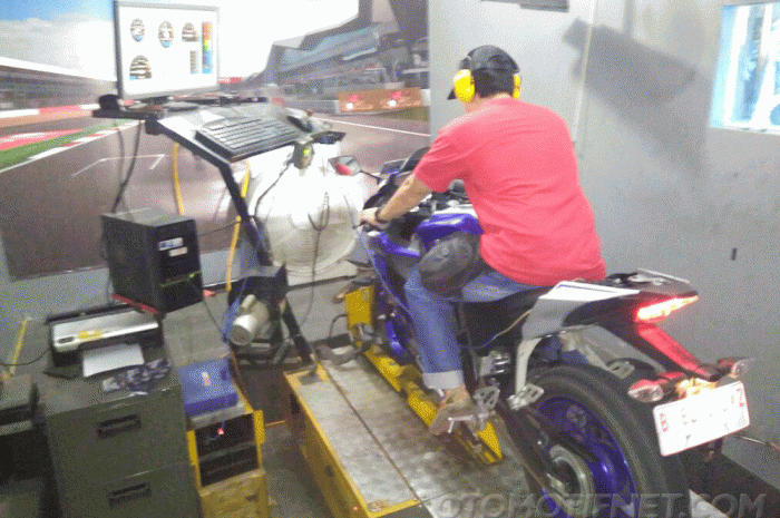 Tes Dyno All New Yamaha R15, Torsi Flat Yang Bikin Tarikan Ngisi Terus