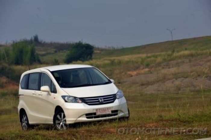 Honda Freed 2010-2016