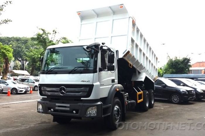 Mercedes-Benz Axor 2528