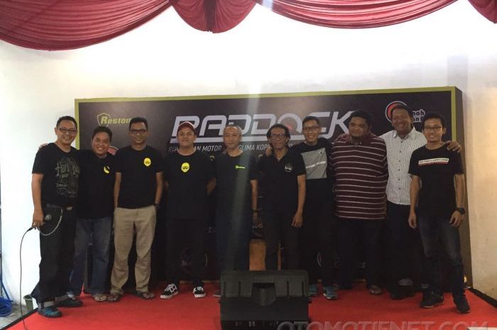 Paddock didirikan oleh Rumah Ban Motor, Panglima Kopi, dan Restomax Moto Detailing.