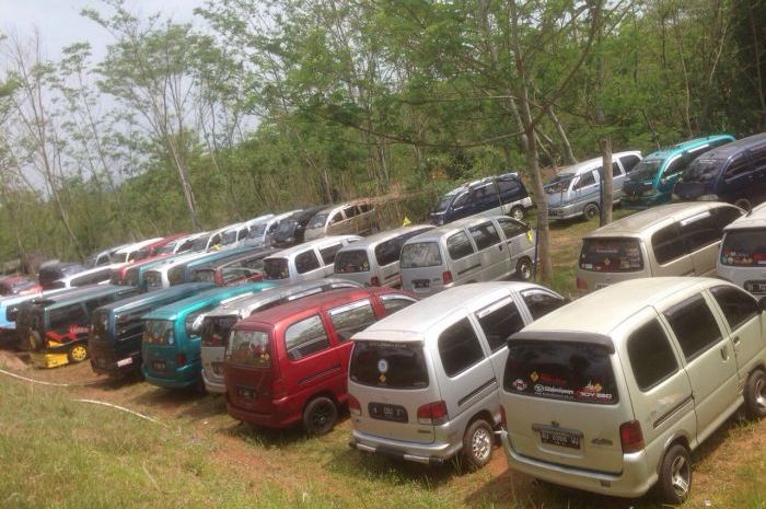 Kopdargab Daihatsu Zebra Club di Purwakarta, Jabar (20/8)