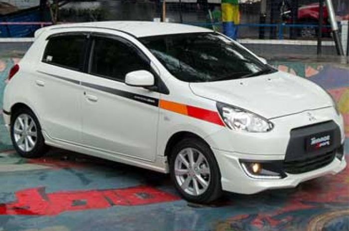 Test Drive New Mitsubishi Mirage Sport 2015, Fun to Drive Mirage