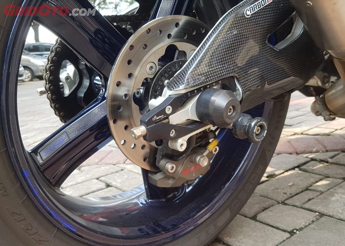 Cover Kaliper Brembo Tulisan