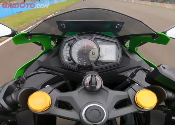 Tes Langsung Top Speed Kawasaki Ninja Zx 25r Di Sirkuit Sentul Gridoto Com