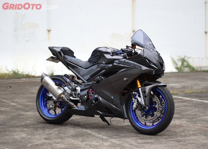 Yamaha R15 V3 Tampil Lebih Gambot Dengan Ubahan di Kaki Kaki GridOto