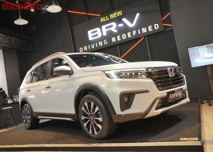 Honda Br V 21 Ini Keunggulan Dibanding Xpander Cross Xl7 Dan Rush Gridoto Com