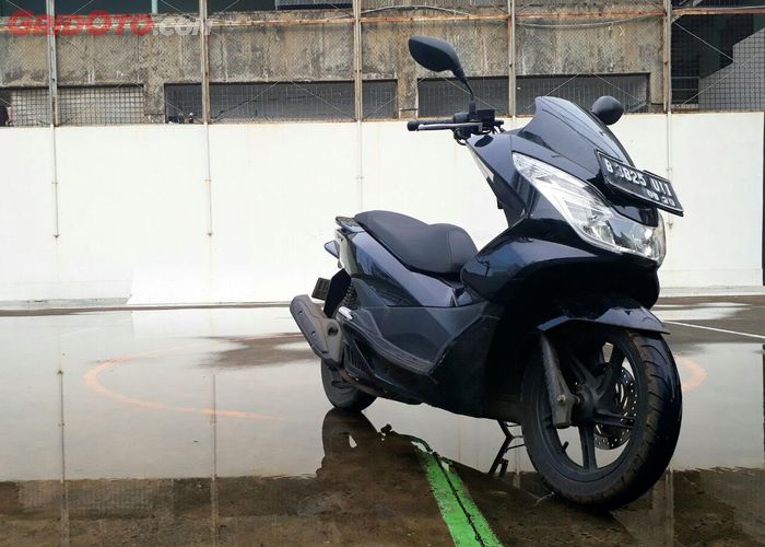 Seken Keren Sepak Terjang Honda Pcx Di Indonesia Gridoto Com