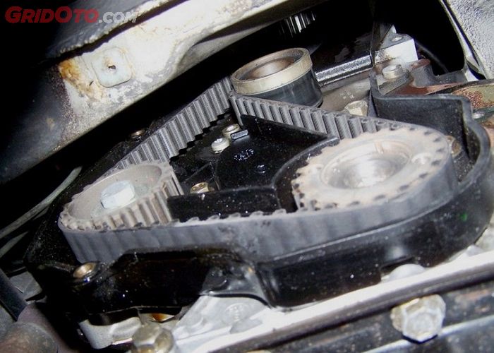 Cara Pasang Timing Belt Toyota Starlet