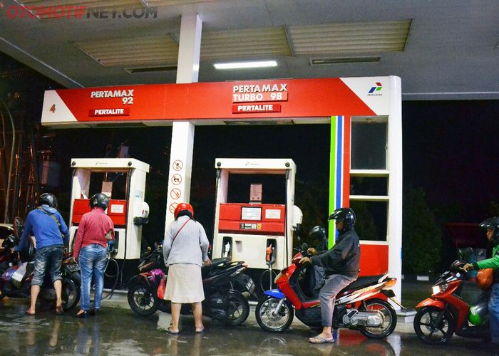 Motor Jangan Asal Dibelikan Bensin Rasio Kompresi Tentukan Jenis Bbm Semua Halaman Gridoto Com