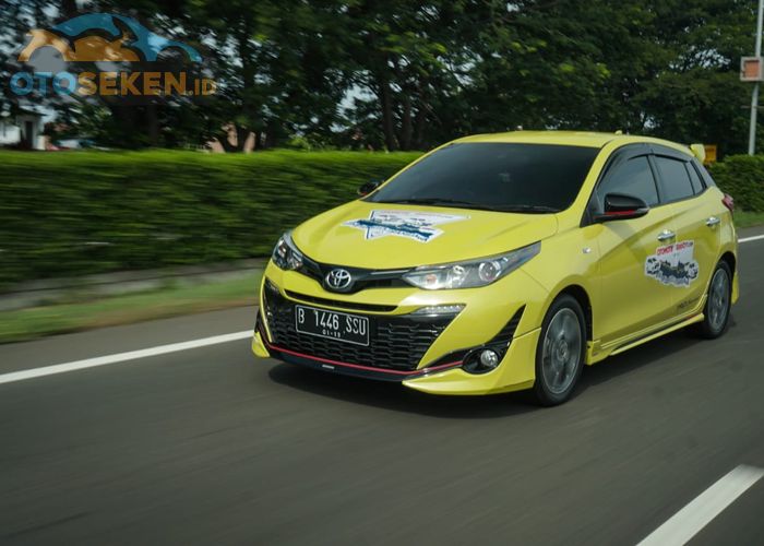 Toyota New Yaris 2015 Seken, Termurah Rp 140 juta, TRD ...