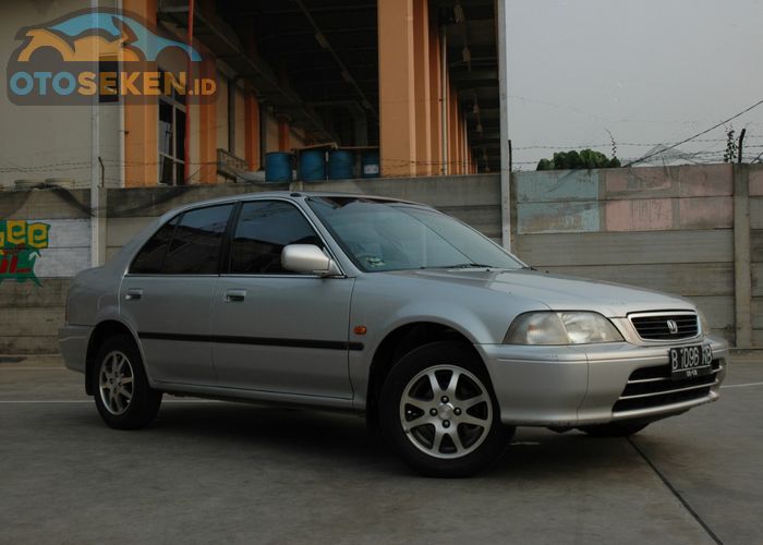 Mengingat Kembali Honda City Tahun 1996 2002 Sedan Mungil Nan Irit Namun Bertenaga Gridoto Com