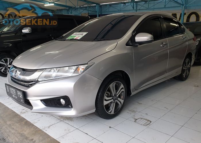 Honda city e hot sale 2015