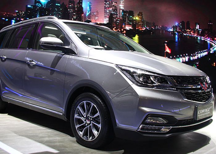 Wuling Cortez Ct Turbo Harga Rp 232 282 Juta Mesin Mirip Suv Almaz Gridoto Com