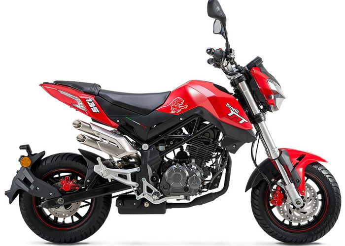 Simulasi Kredit Benelli TNT 135 