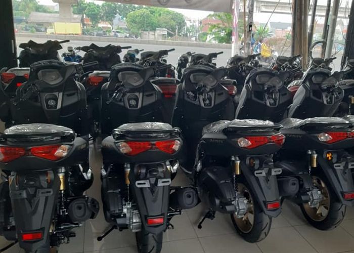 All New Yamaha Nmax 155 Di Bali Harga Terpantau Otr Versi Standard Dibanderol Rp 30 Jutaan Gridoto Com All New Yamaha Nmax 155 Di Bali Harga Terpantau Otr Versi Standard Dibanderol Rp 30 Jutaan Gridoto Com
