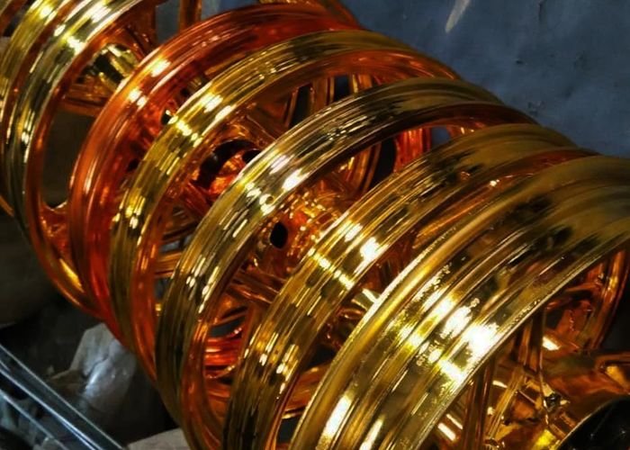 Cat Krom Metode Semprot Mahal Simak Proses Panjang Dan Detailnya Dulu Gridoto Com