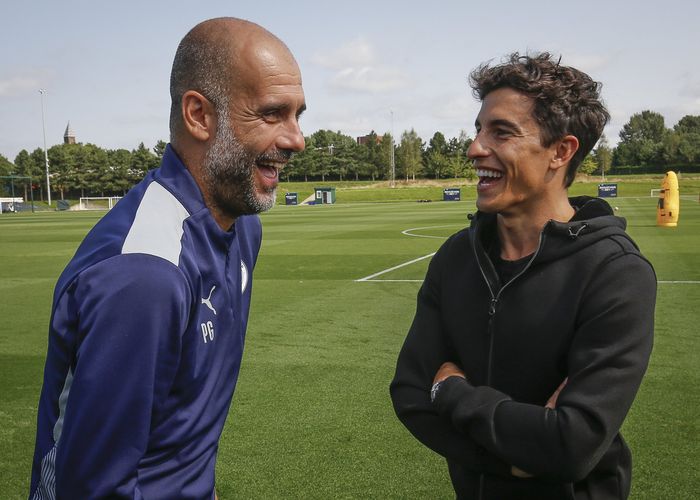 Dari FC Barcelona ke Manchester City, Marc Marquez Bertemu Lagi Dengan Pep  Guardiola - GridOto.com