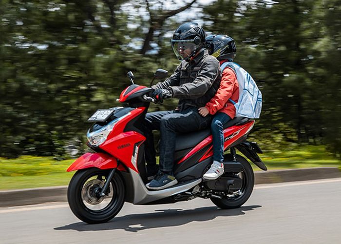Kaya Fitur, Yamaha FreeGo 125 Connected Raih Hati Keluarga Muda Masa Kini -  Gridoto