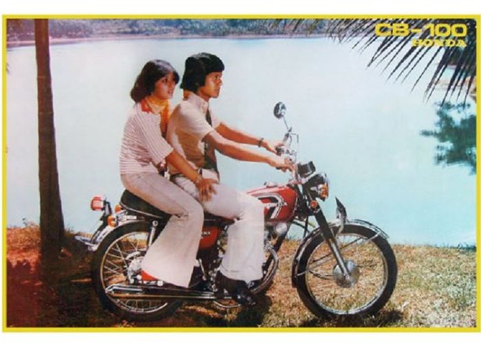 Sudah Kayak Peramal Lihat Brosur Iklan Honda Cb100 Tahun 1981 Slogannya Kejadian Di Zaman Sekarang Gridoto Com