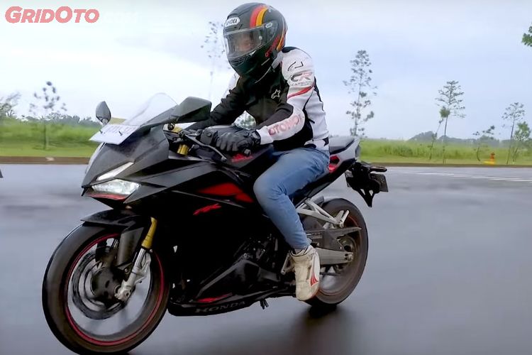 Honda cbr250rr 2019 hot sale
