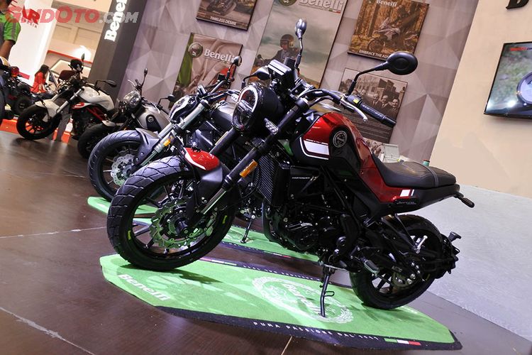 Menggoda Banget Begini Spesifikasi Dari Benelli Leoncino 250 Gridoto Com