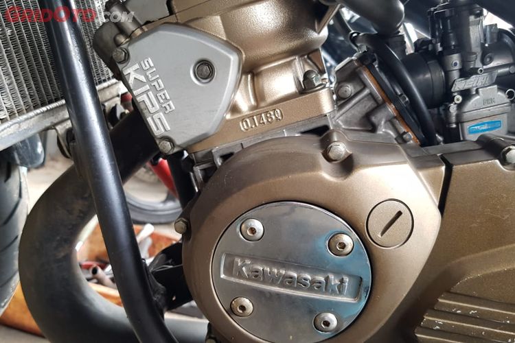 Kehebatan Turing Jelajah Dengan Motorsport 2Tak Ninja Krr : Wuih Dealer Motor Bekas Ini Pajang ...