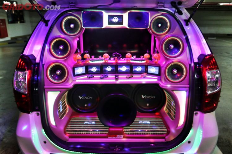 Belum Banyak Yang Tahu Ini Yang Dimaksud Aliran Audio Sq Di Mobil