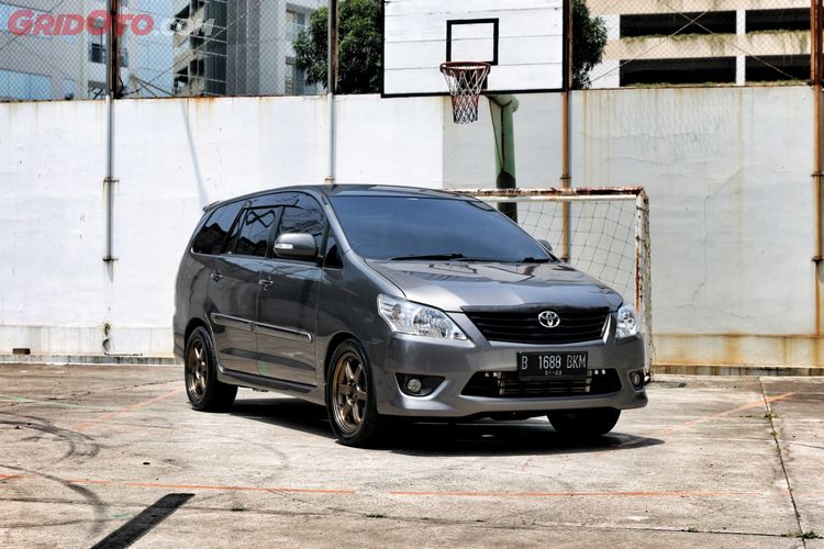 Toyota Innova Lama Berlagak Muda Si Sleeper Dengan Torsi 606 Nm Semua Halaman Gridoto Com