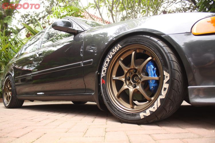 Modifikasi Pelek Dan Kaki Kaki Honda Civic Genio Ini Incar Kestabilan Di Kecepatan Tinggi Gridoto Com