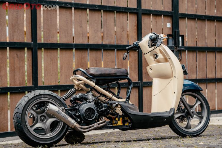Segini Modal Modifikasi Honda Scoopy Ala Ruckus Bermesin 2 Silinder Gridoto Com