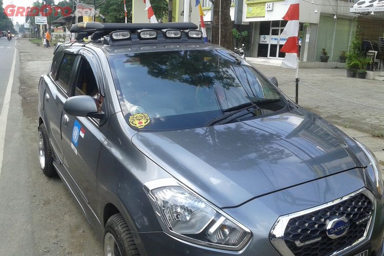 Begini Tips Aman Pasang Crossbar di Atap Datsun GO dan Datsun GO GridOto