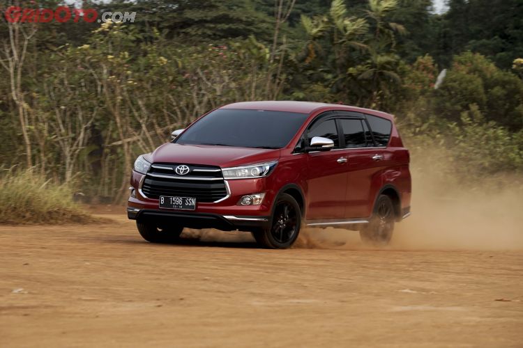 Berburu Diskon Toyota Kijang Innova Di Juli 2020 Tembus Rp 20 Jutaan Gridoto Com