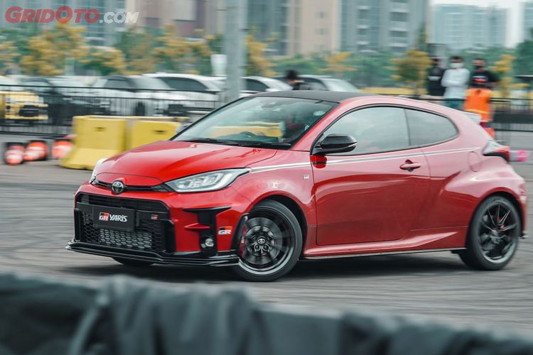 Rocket Bunny Toyota Yaris