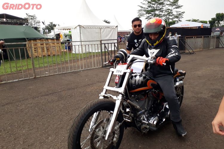 Nggak Usah Takut Naik Moge Ini Cara Berkendara Buat Pemula Dari