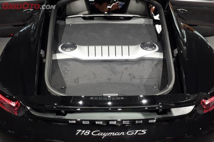 Mesin Porsche 718 Cayman Gts Tidak Bisa Dilihat Ini Alasannya Gridoto Com