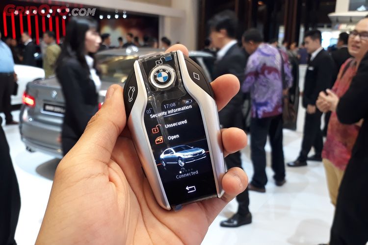 BMW Display Key, Remote Mobil Canggih dari BMW - GridOto.com