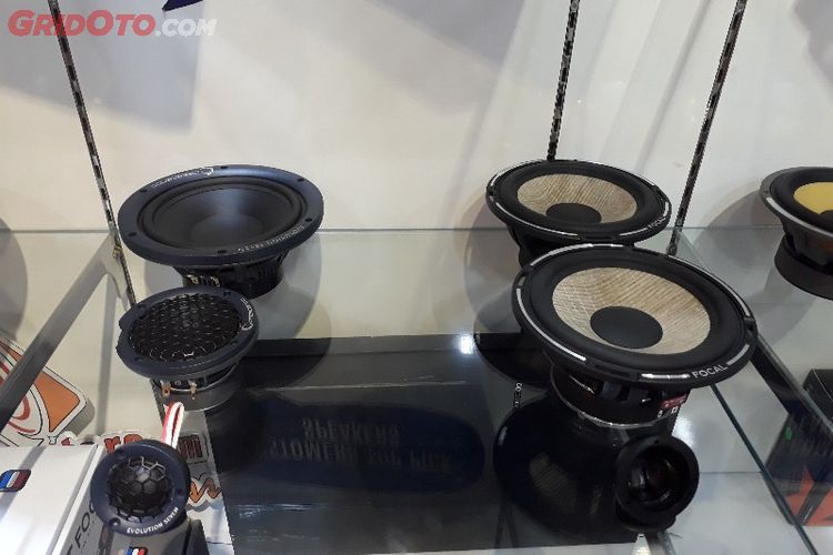 Pilihan Speaker 3 Way Dan 2 Way Dari Crescendo Mulai Rp 1 8 Juta Gridoto Com
