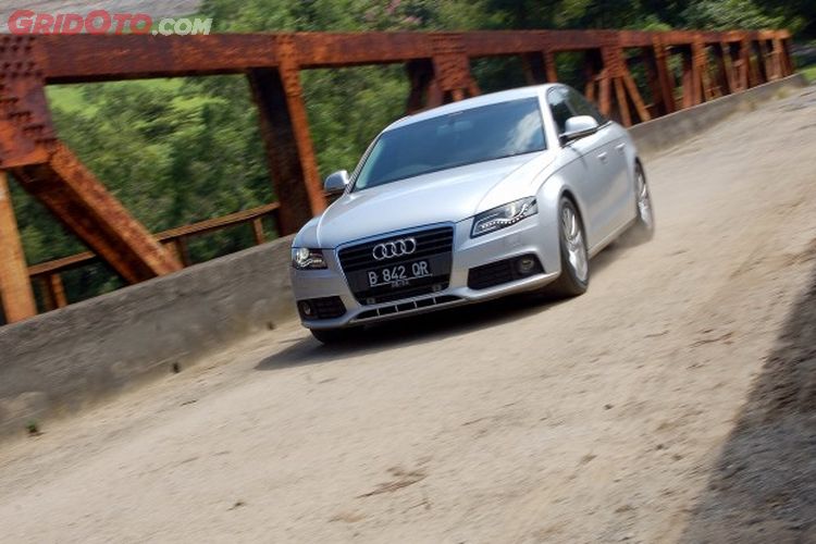 Otoseken Lebih Murah Dari Rival Audi A4 2008 Kini Mulai Rp 150 Juta Semua Halaman Gridoto Com