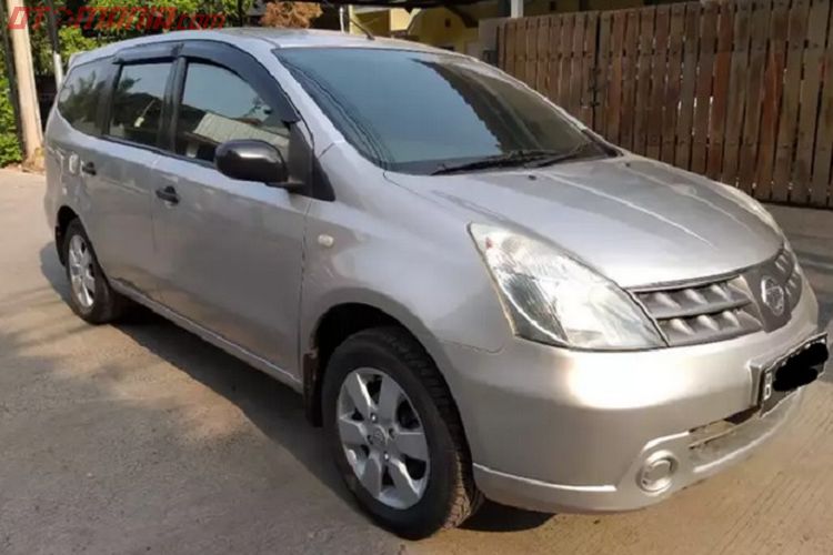 Nissan Livina 2007