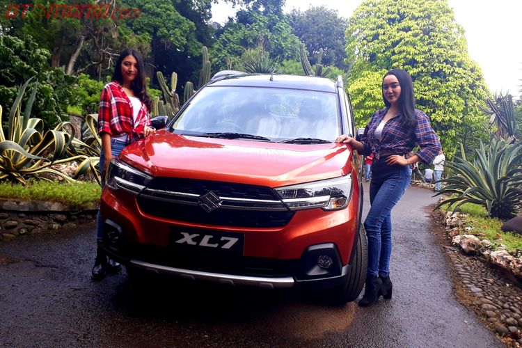 Barisan Fitur Suzuki Xl7 Yang Bikin Ngiler Varian Tertinggi Menang Banyak Gridoto Com