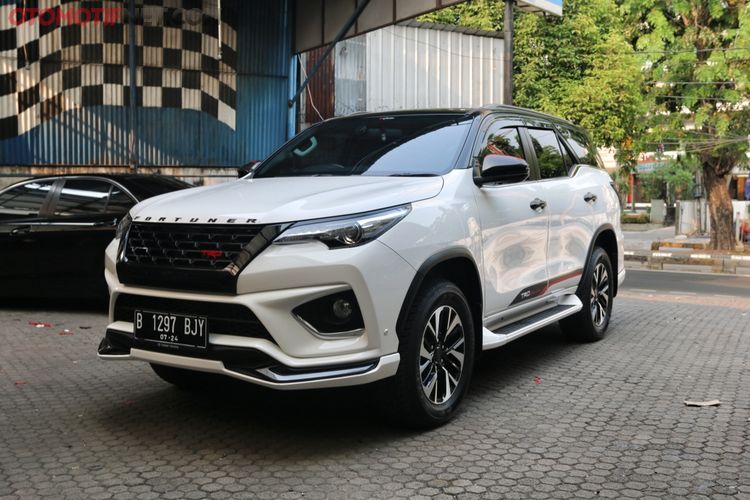 Toyota Fortuner Vrz Daleman Full Carbon Trd Ditemani Audio Renyah Gridoto Com