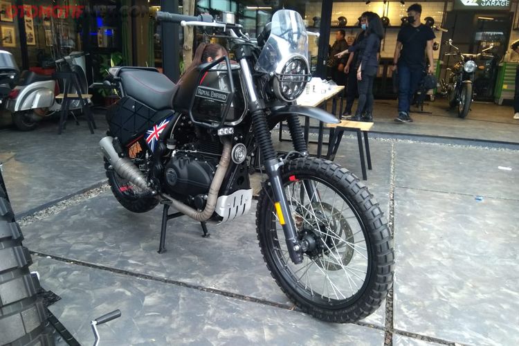 Royal Enfield Himalayan РѕС‚ Smoked Garage