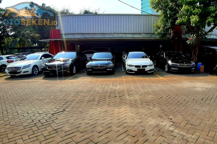 Showroom Autohigh Spesialis Mobil Bekas Kelas Premium Banyak Pilihan Gridoto Com