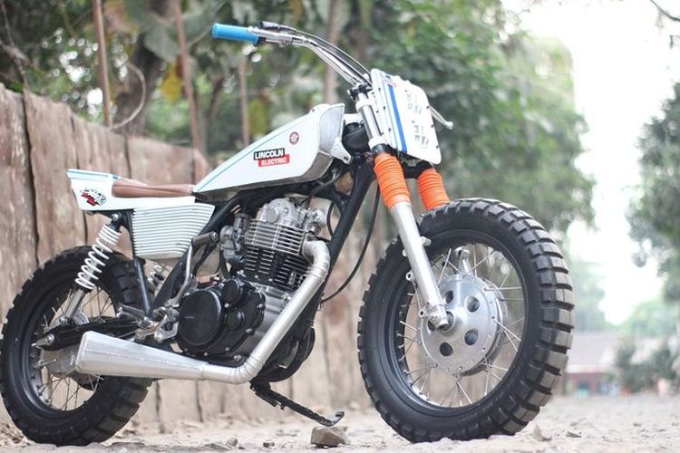 Yamaha sr500 1980 года